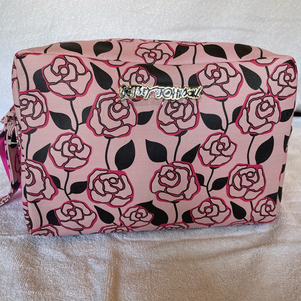 Betsey Johnson travel bag